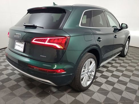 Used 2019 Audi Q5 2.0T Premium Plus w/ Premium Plus Package AWD/4WD image 6