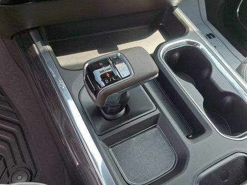 New 2026 Chevrolet Silverado 1500 LTZ w/ LTZ Convenience Package II AWD/4WD image 10