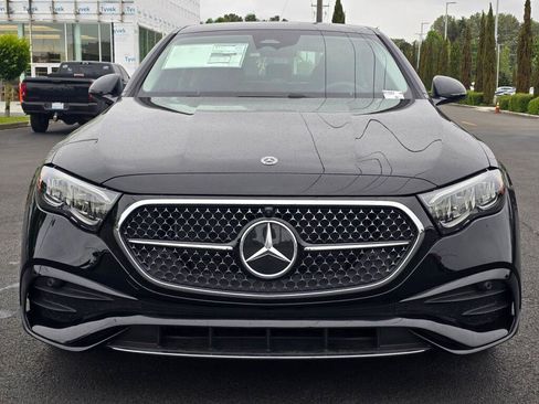 New 2026 Mercedes-Benz E 350 4MATIC Sedan image 9