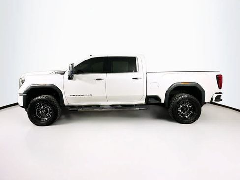 Used 2024 GMC Sierra 2500 Denali w/ Denali Reserve Package AWD/4WD image 3