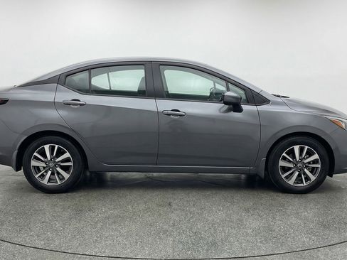 Used 2025 Nissan Versa SV FWD image 11