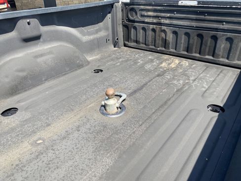 Used 2018 RAM 3500 Tradesman w/ Popular Equipment Group image 17