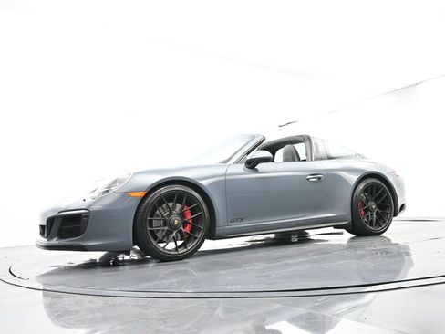 Certified 2018 Porsche 911 Targa 4 GTS image 57