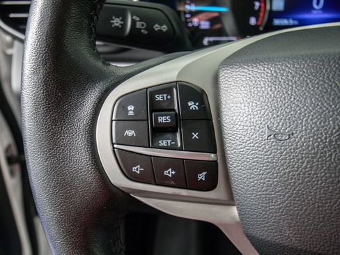 Used 2023 Ford Explorer XLT w/ Equipment Group 202A AWD/4WD image 22