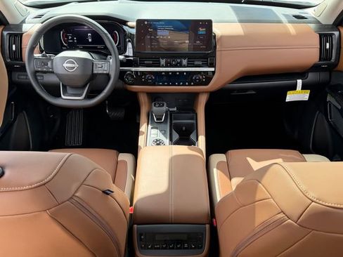 New 2026 Nissan Pathfinder Platinum AWD/4WD image 23