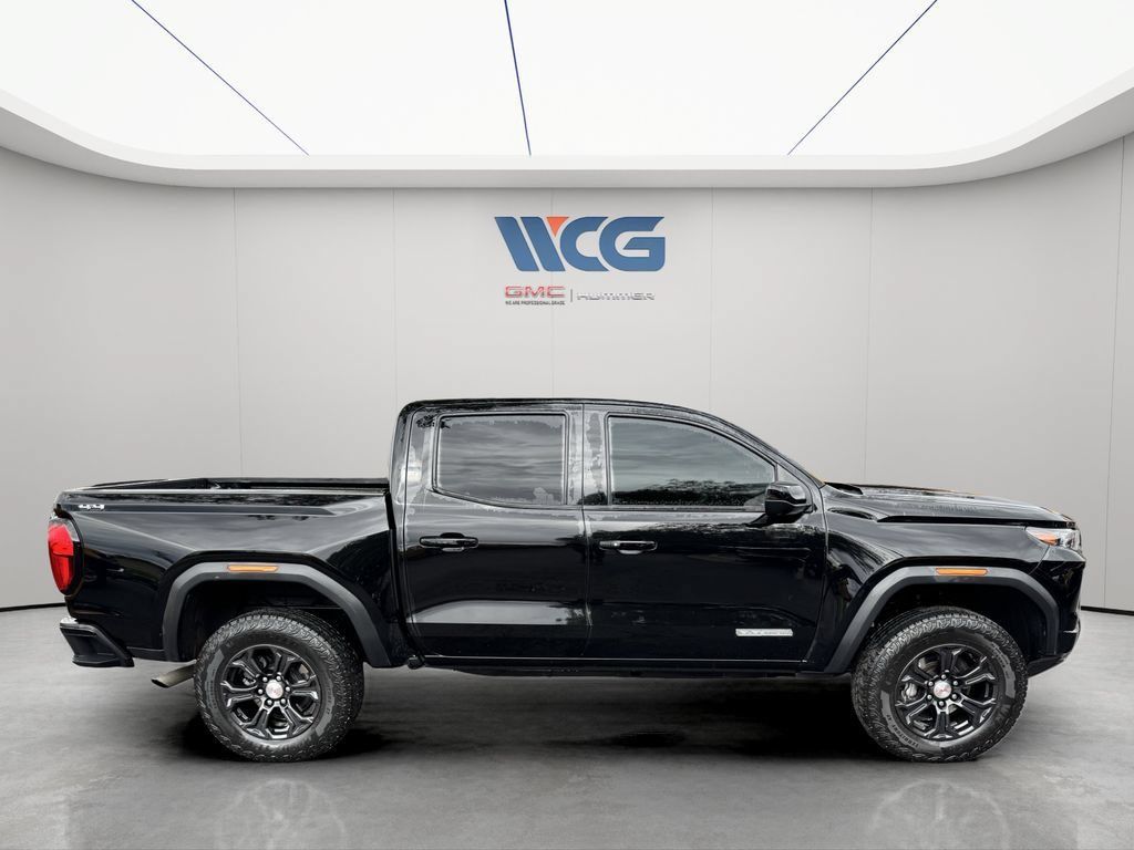 Used 2023 GMC Canyon Elevation w/ Elevation Premium Package AWD/4WD image 2