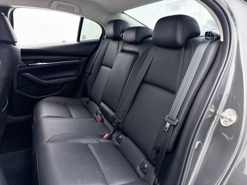 Used 2019 MAZDA MAZDA3 Sedan w/ Select Package FWD image 28