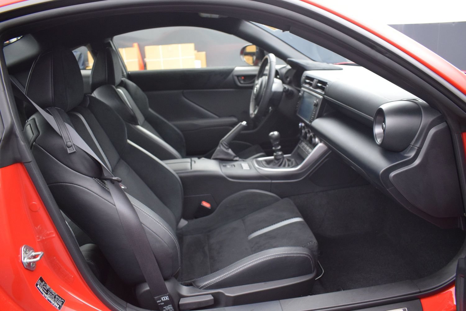 Used 2025 Toyota GR86 Premium RWD image 10