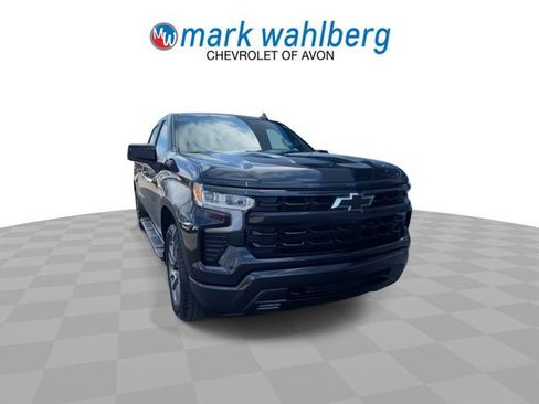 Used 2023 Chevrolet Silverado 1500 RST image 3