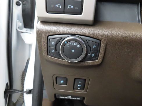 Used 2022 Ford F350 King Ranch w/ King Ranch Ultimate Package AWD/4WD image 44