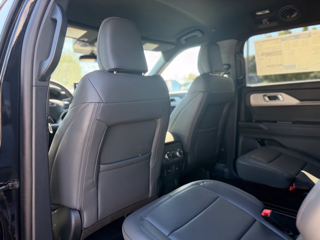 New 2027 Ford Explorer Active w/ Active Comfort Package AWD/4WD image 15