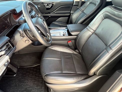 Used 2023 Lincoln Aviator Reserve w/ Elements Package Plus image 5