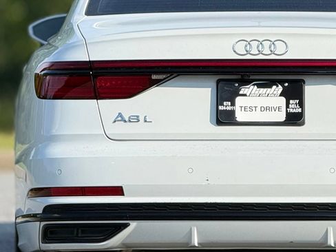 Used 2020 Audi A8 L 4.0T w/ Executive Package AWD/4WD image 16