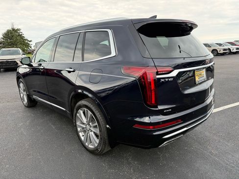 Used 2022 Cadillac XT6 Premium Luxury AWD/4WD image 4