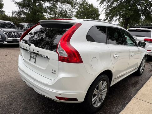 Used 2016 Volvo XC60 T6 w/ Proximity Package AWD/4WD image 5