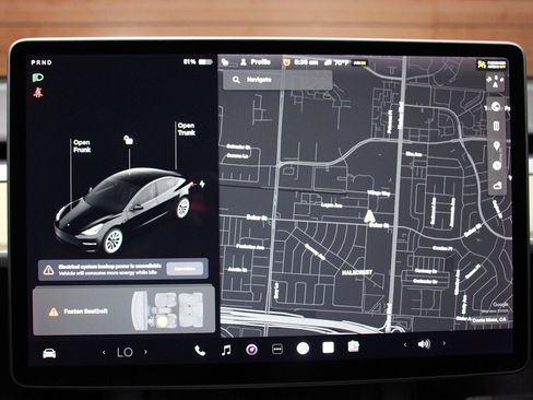 Used 2021 Tesla Model 3 Long Range image 11