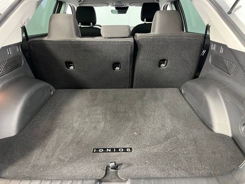 Used 2024 Hyundai Ioniq 5 SE image 29