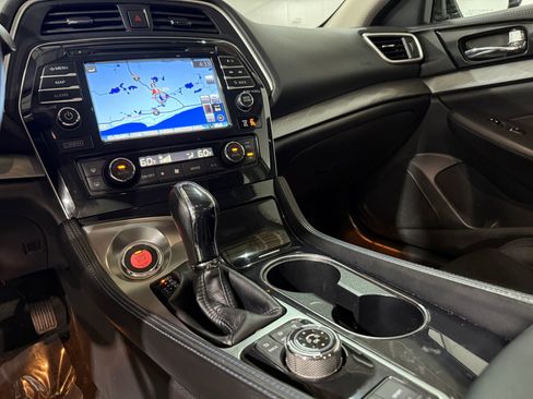 Used 2018 Nissan Maxima 3.5 S image 23