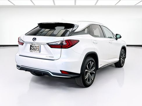 Used 2022 Lexus RX 450h AWD w/ Premium Package image 4