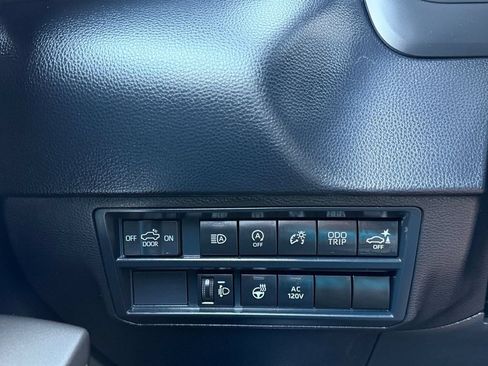 Used 2025 Toyota Tundra SR5 AWD/4WD image 22
