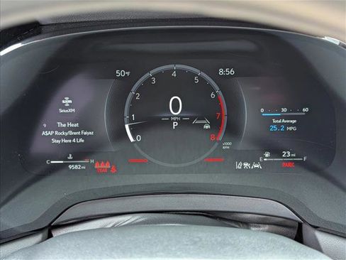 Used 2025 Lexus RX 350 Premium image 11