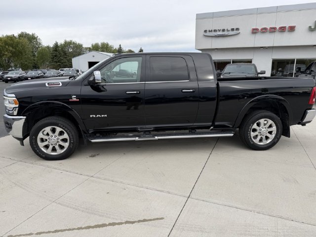 Used 2022 RAM 3500 Laramie AWD/4WD image 4