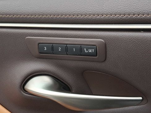 Used 2019 Lexus ES 350 image 25