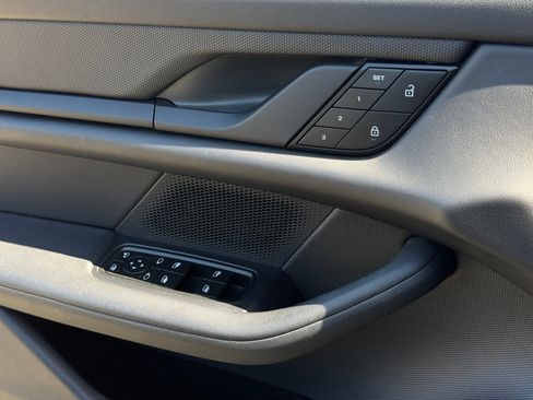 Certified 2023 Porsche Taycan RWD image 27