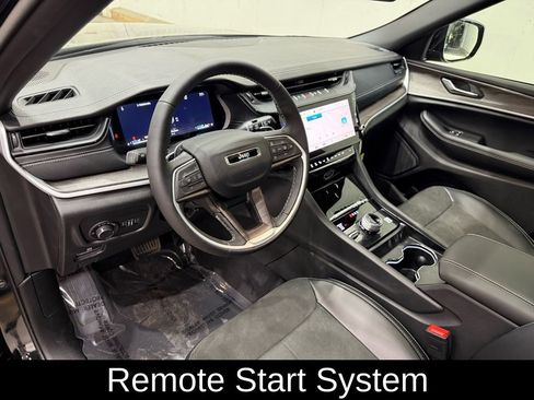 New 2026 Jeep Grand Cherokee Laredo image 25