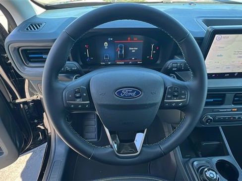 New 2025 Ford Maverick Lobo image 26