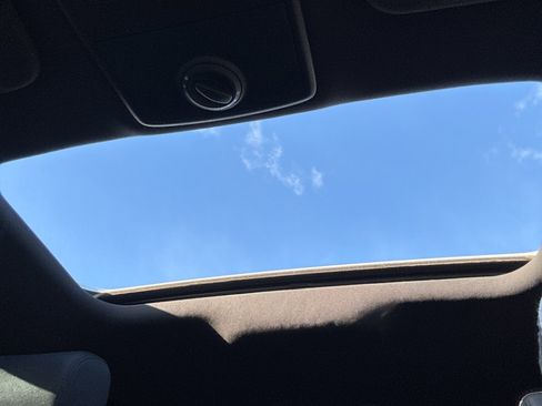 Used 2009 Pontiac G8 w/ Comfort And Sound Package image 21