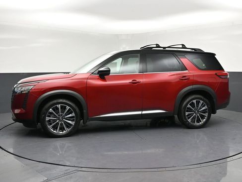 New 2026 Nissan Pathfinder Platinum AWD/4WD image 2