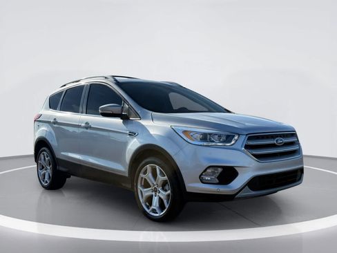 Used 2019 Ford Escape Titanium FWD image 5