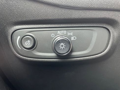 Used 2023 Chevrolet Equinox RS AWD/4WD image 18