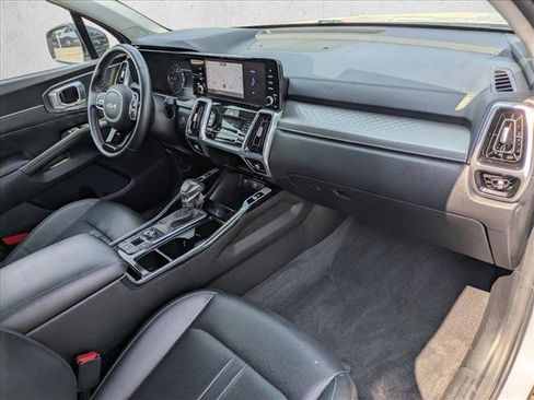Used 2022 Kia Sorento SX FWD image 20