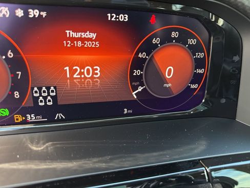 New 2026 Volkswagen Atlas Peak Edition image 16