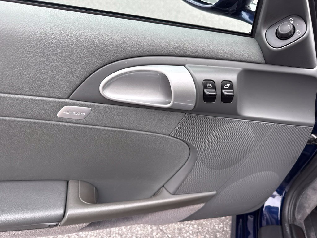 Used 2005 Porsche Boxster RWD image 14