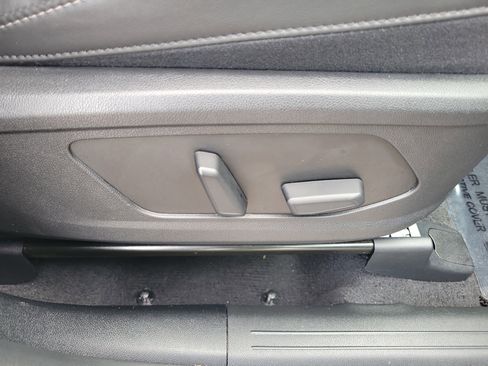 Certified 2023 Kia Sorento AWD image 9