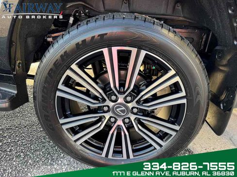 Used 2025 Lexus LX 600 4WD w/ Accessory Package (2T) image 36