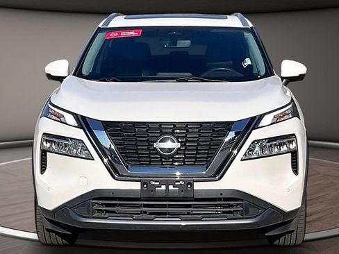 Certified 2023 Nissan Rogue SL w/ SL Premium Package FWD image 3