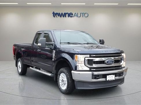 Used 2022 Ford F250 XL w/ STX Appearance Package image 8