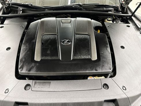 Used 2018 Lexus LS 500 w/ Interior Upgrade Package RWD image 36