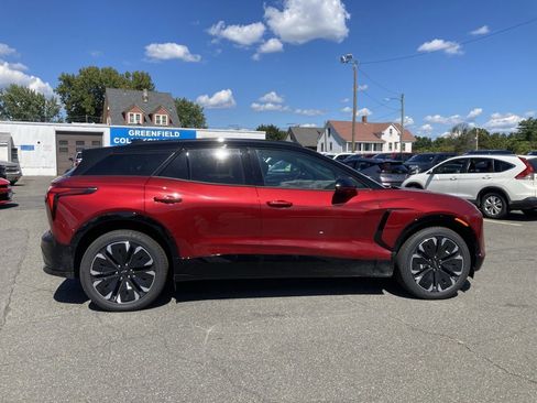 New 2025 Chevrolet Blazer EV RS image 8