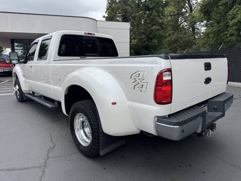 Used 2011 Ford F450 Lariat w/ Lariat Ultimate Pkg AWD/4WD image 3