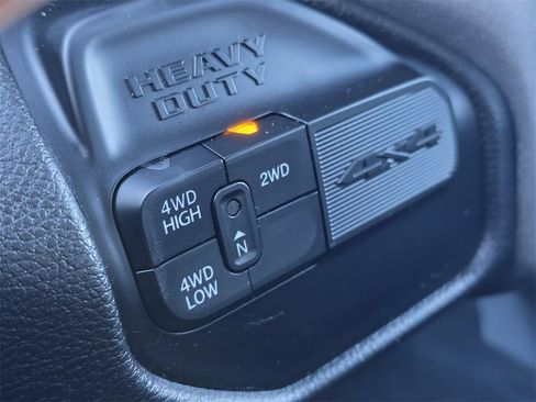 Used 2024 RAM 2500 Tradesman w/ Chrome Appearance Group image 17