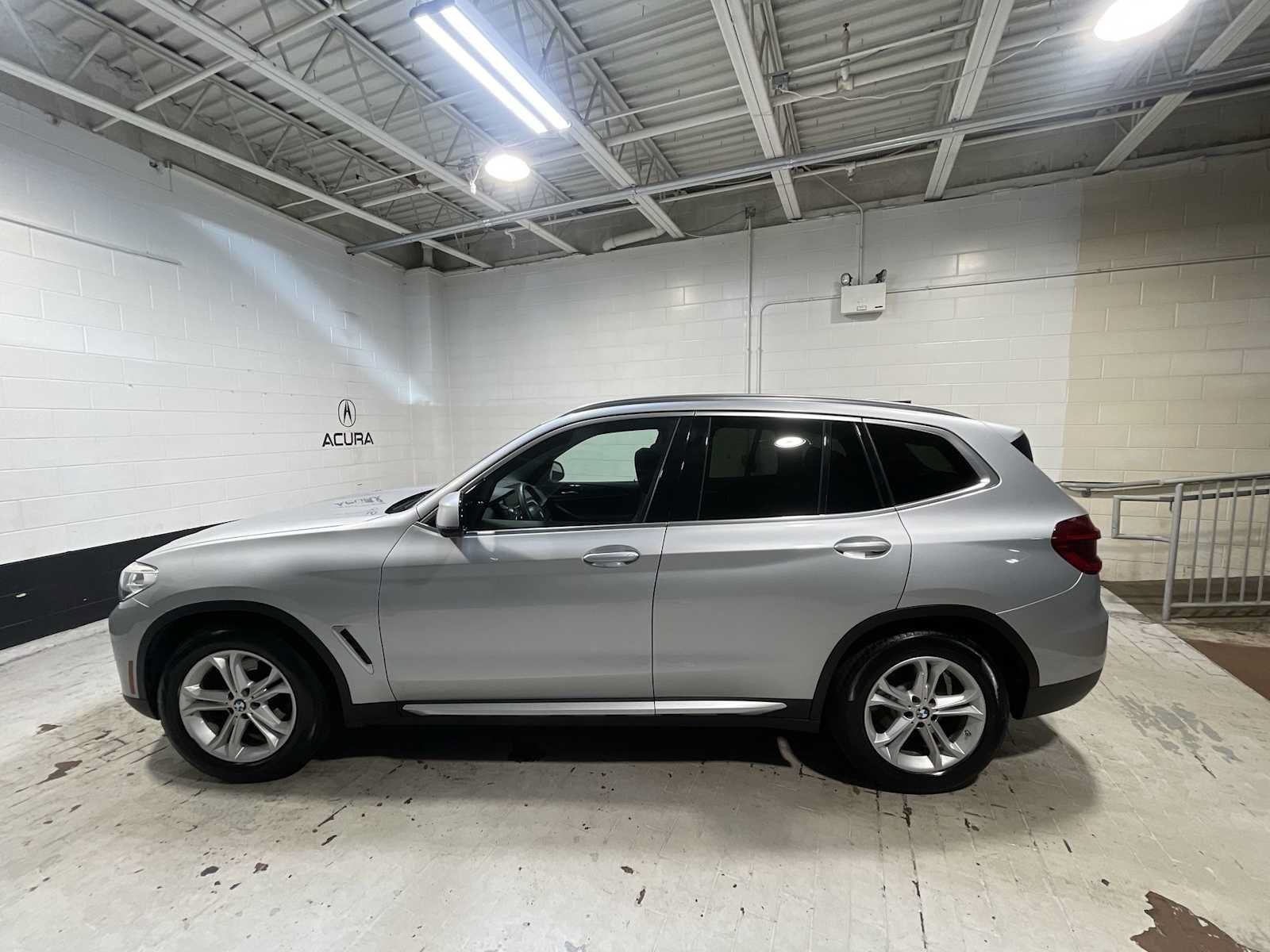 Used 2020 BMW X3 xDrive30i w/ Premium Package AWD/4WD image 3