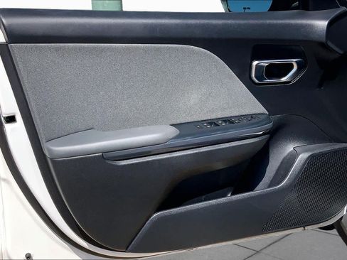 Certified 2025 Kia K4 EX FWD image 22
