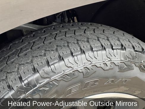 Used 2024 Chevrolet Silverado 1500 LT RWD image 27