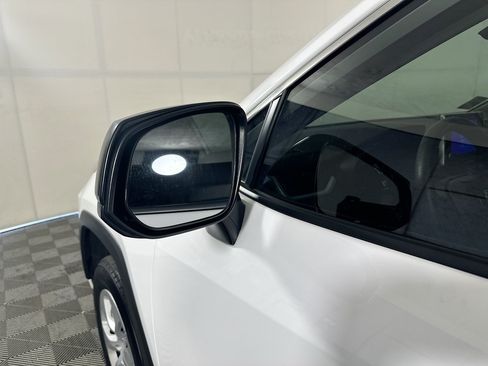 Certified 2025 Toyota RAV4 LE FWD image 10
