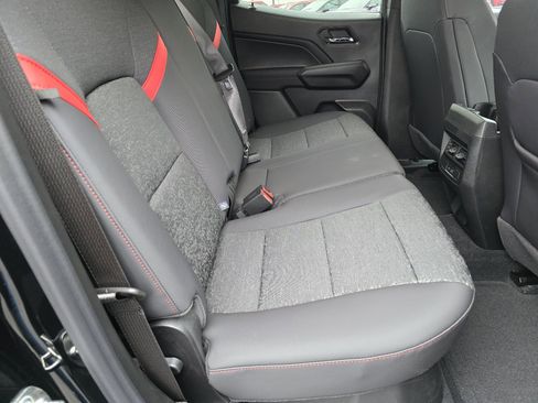 New 2025 Chevrolet Colorado Z71 w/ Midnight Edition image 13